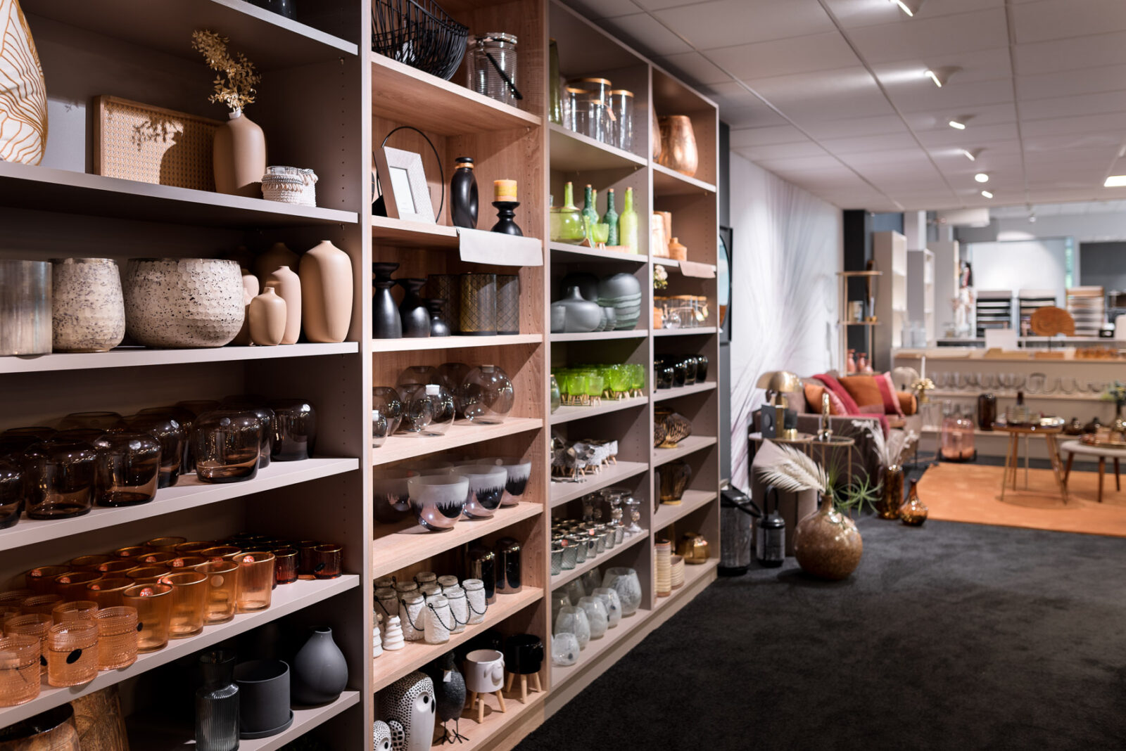 01 Hendrichs Eupen Innenausstattung Dekoration 3 1600x1068